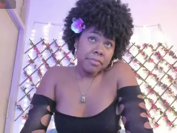 Bongacams Sex Cam of naughtyebonyy