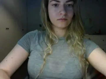 Bongacams Best Webcam of RosieJune