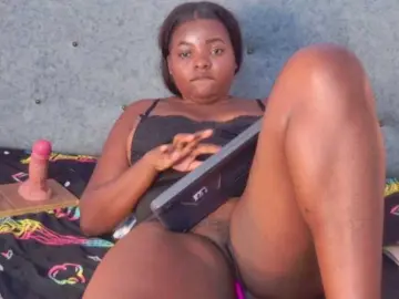Bongacams Free Live Porn of SaraThomas