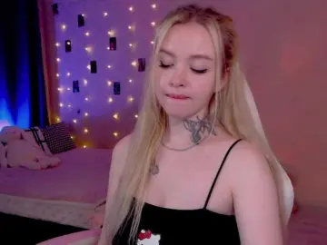 Bongacams Nude Webcam of NaughtyMable