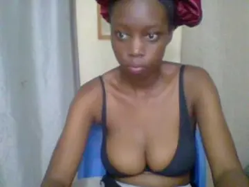 Bongacams Free Live Porn of Essyknight