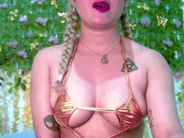 Bongacams Sex Chat of Crystal25