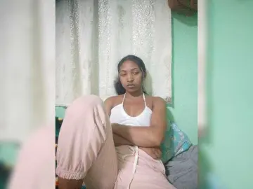 Bongacams Live Sex Cam of Annais19