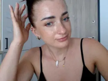 Bongacams Adult Video Chat of LorennePlay