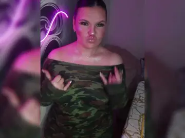 Bongacams Nude Webcam of Brunetochkaaa