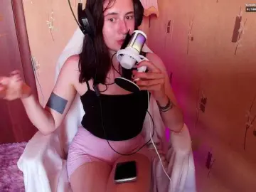 Bongacams Adult Video Chat of KristinaScott