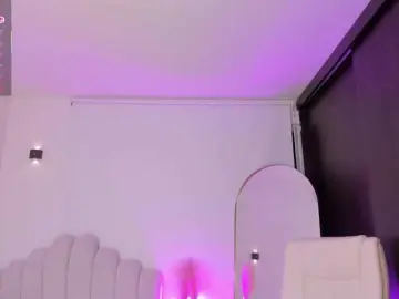 Bongacams Watch Live Sex Cams of AmberLewis