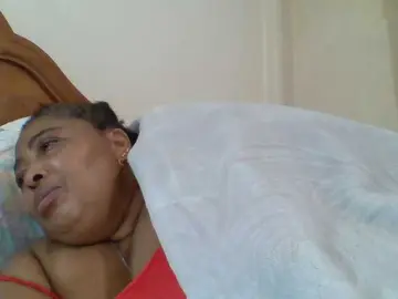 Bongacams Live Sex Cam of pussylips53