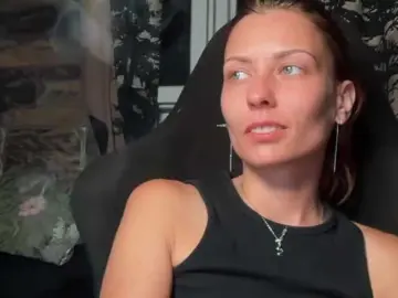 Bongacams Private Sex Chat of karo131324