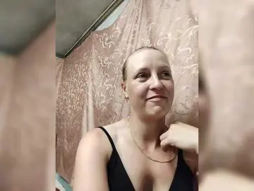 Bongacams Free Porn Cam of monitasofa