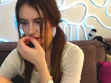Bongacams Watch Live Sex Cams of kissnotilt