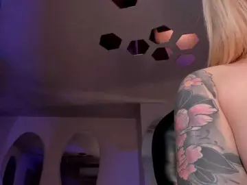 Bongacams Adult Webcam of MadisonKane