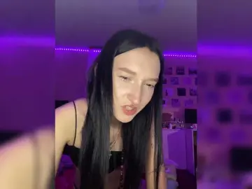 Bongacams Watch Live Sex Cams of Maya-onelya