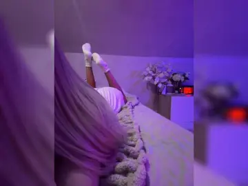 Bongacams Sex Cam of HollyPolly111