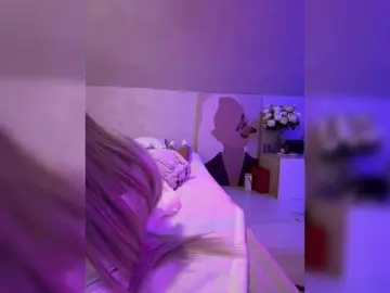 Bongacams Live Porn of HollyPolly111