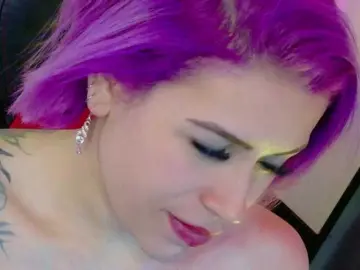 Bongacams Live Porn of Ivypoison10