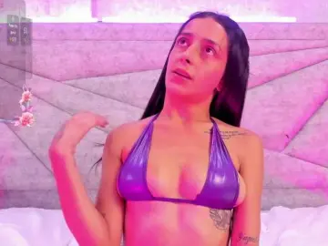 Bongacams Free Porn Cam of MiaFerrer