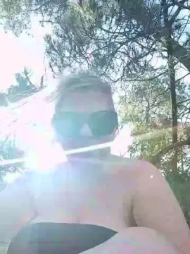 Cam4 Best live sex cam show of Delphiben