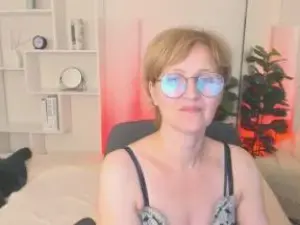 Cam4 Live Porn of ParisCherry