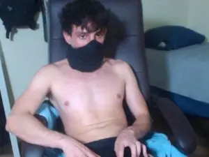 Cam4 Adult Webcam of kikebigdick