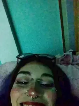 Cam4 Watch Live Sex Cams of Yoli_dolly666