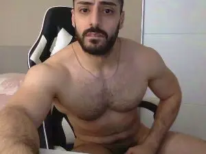 Cam4 Live Sex of cemilyoztt