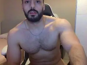 Cam4 Live Porn of cemilyoztt