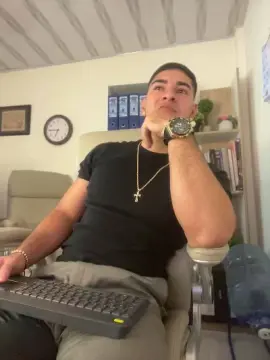 Cam4 Adult Video Chat of dimitri_coleman