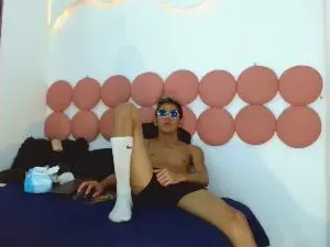 Cam4 Live Sex Cam of Dannyssex1