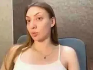 Cam4 Live Sex Cam of IvanaDipiero