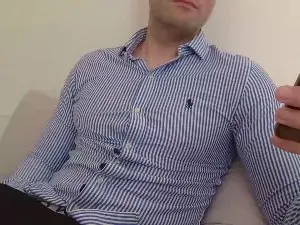 Cam4 Nude Webcam of ClassyRiccDrip