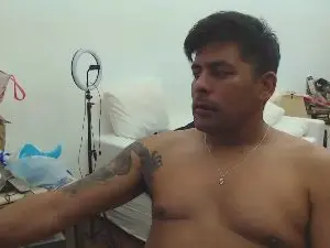 Cam4 Live Porn of Ale_mhm