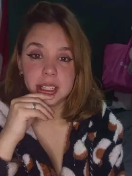 Cam4 Free Porn Cam of abyfoxy1
