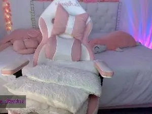 Cam4 Private Sex Chat of alee_lenoxxx