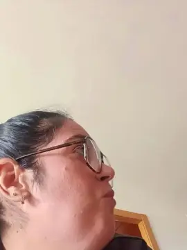 Cam4 Free Live Porn of estrella229