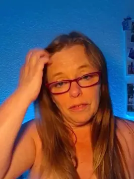 Cam4 Private Sex Chat of m_o_na_x