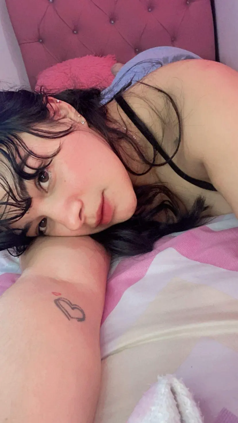 Vannessa_Shy