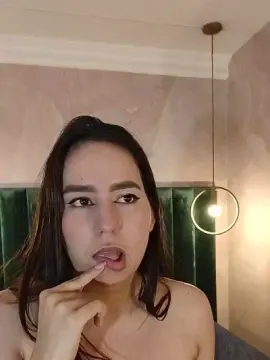 Cam4 Sex Cam of Claire