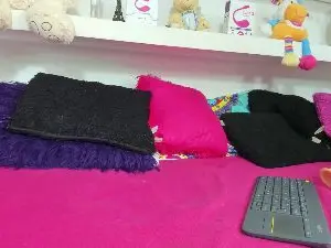 Cam4 Adult Webcams of lucia_ass