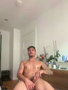 Cam4 Live Porn of IDGAFBoi