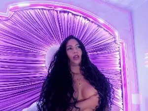 Cam4 Live Porn of MinaHammani