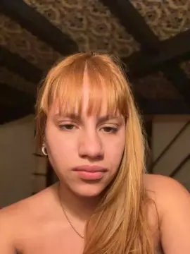 Cam4 Adult Video Chat of saraangelafern1