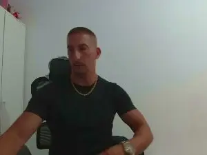 Cam4 Sex Cam of Moonandwolf