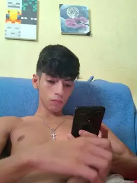 Cam4 Free Live Porn of Josa040319