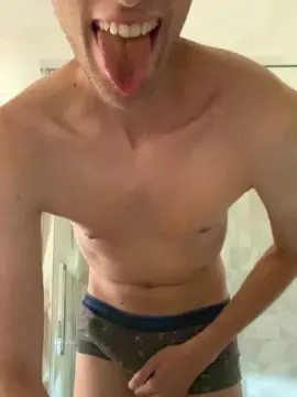 Cam4 Free Live Porn of Tom_ita1