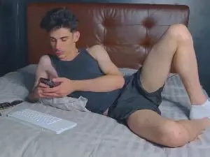 Cam4 Watch Live Sex Cams of danielhotttie