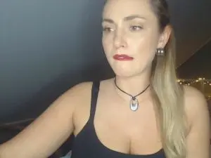 Cam4 Live Sex Cam of ScarlettAngelX