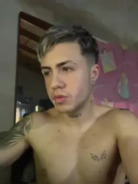 Cam4 Free Live Porn of Xeneize7777