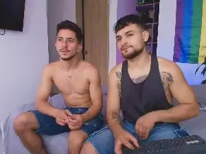 Cam4 Live Sex of two_sinzXX
