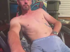 Cam4 Live Porn of bigdenergy67